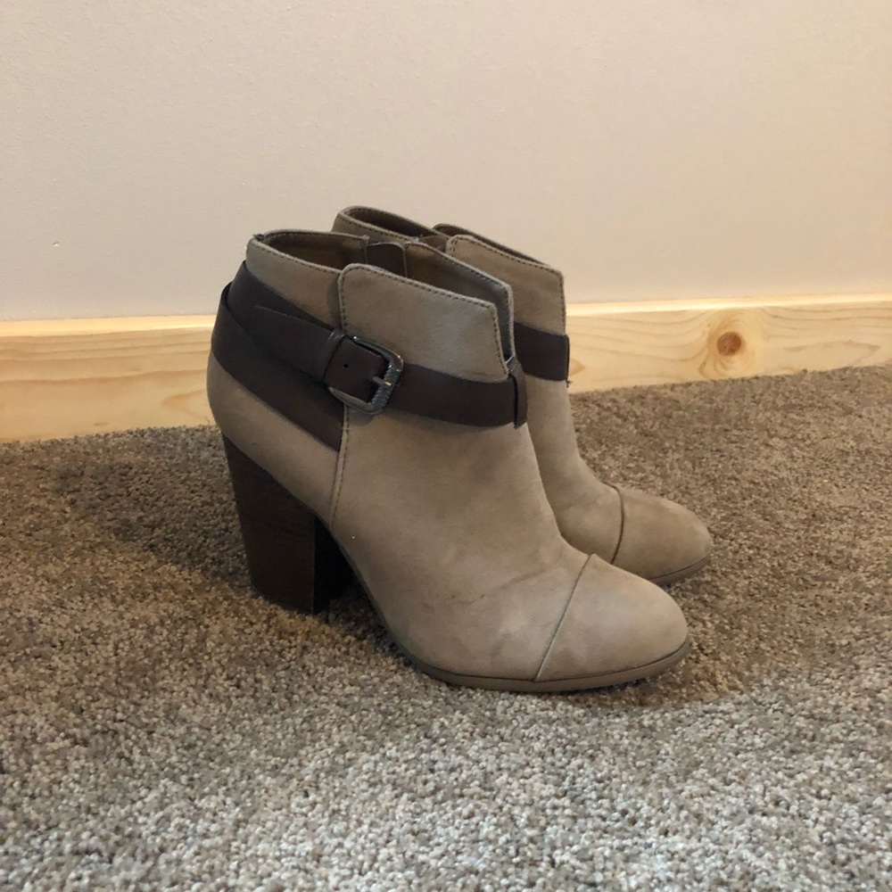 Tan suede booties by Carlos Santana size 7